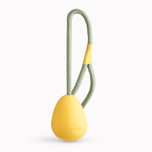 Beco Natural Rubber Slinger Pebble Toy, Yellow